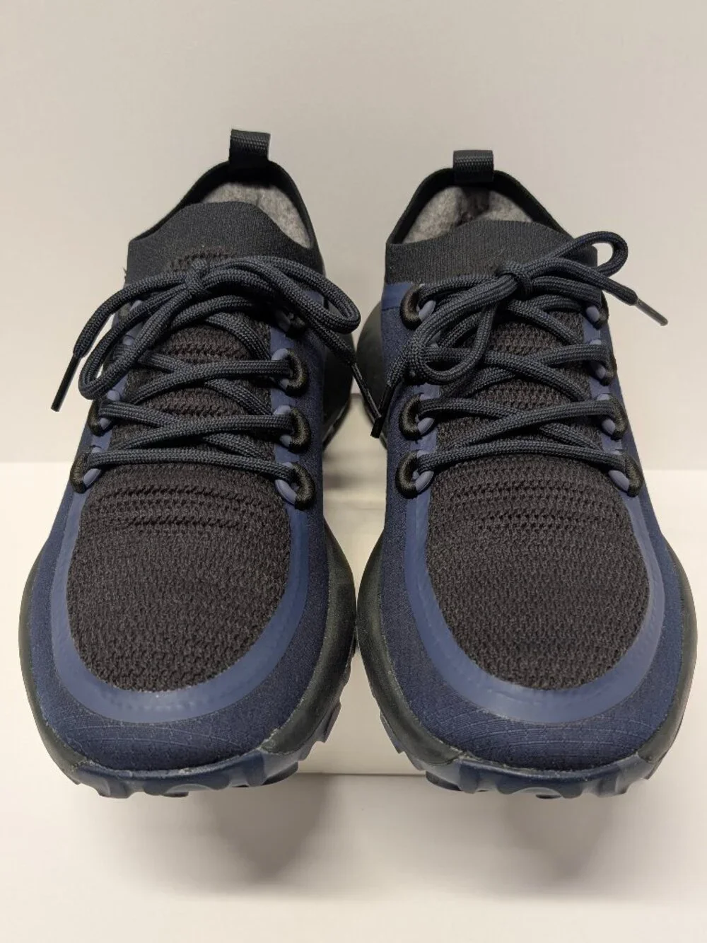 Allbirds Trail Runners SWT Sneakers in Navy Blue/Natural Black - NWOT